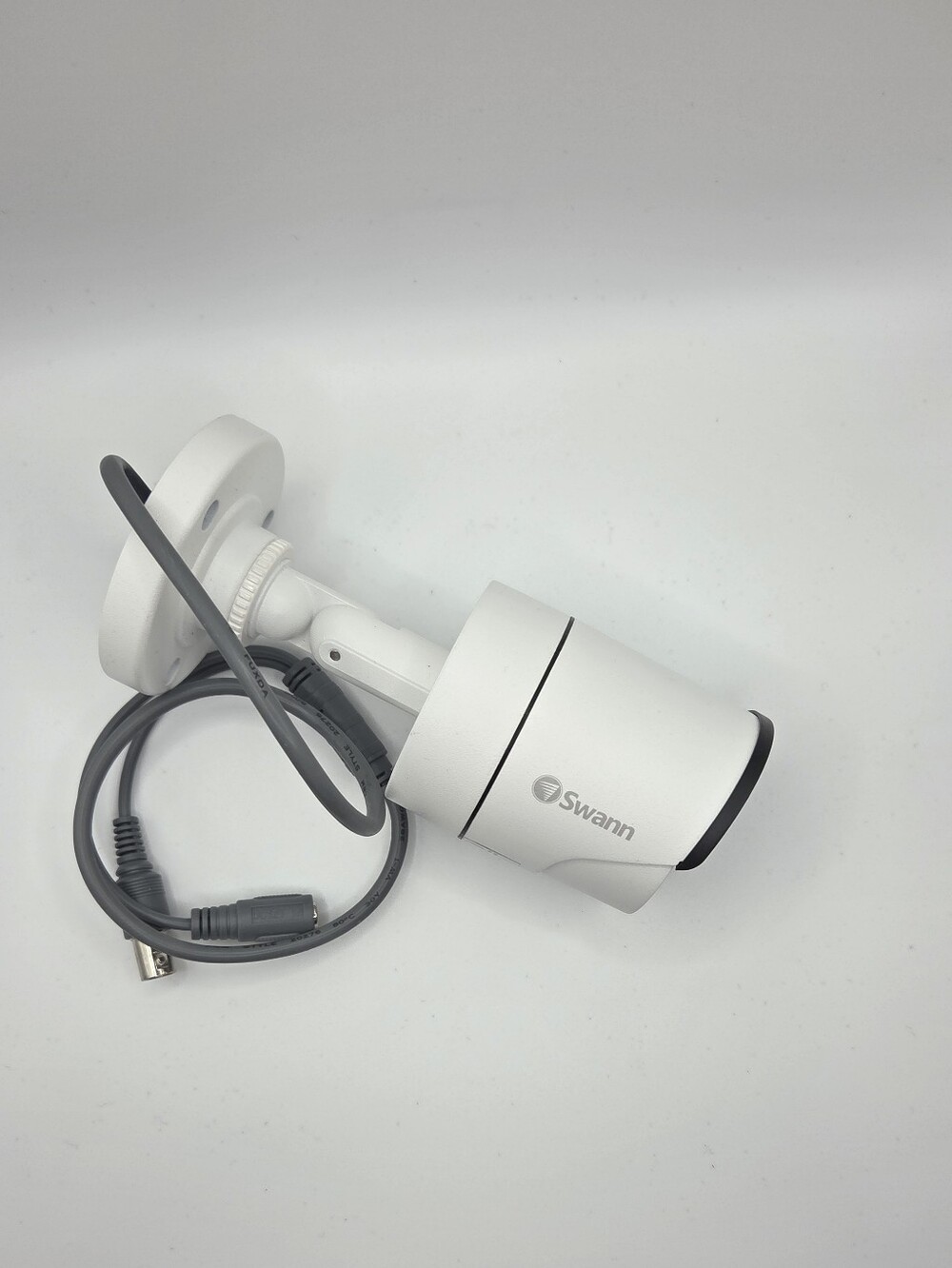 Swann PRO-T855 1080p White Outdoor Bullet Security Camera SRPRO-T855CAM - Picture 2 of 5